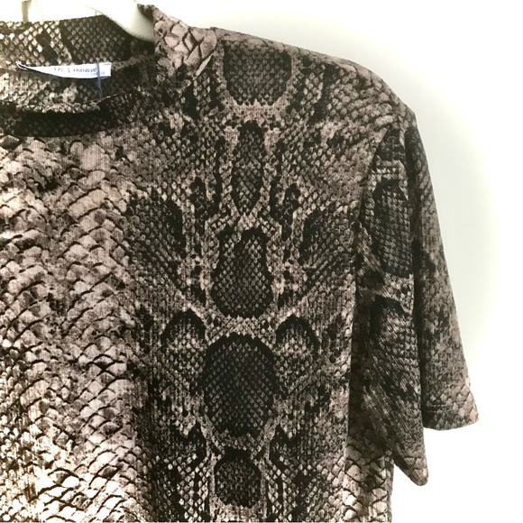Zara Trafaluc Snakeskin Short Sleeve Tee Shirt Top Size S NWT - Picture 8 of 10